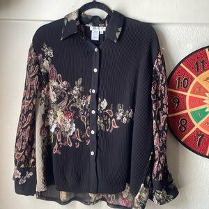 Vintage Coldwater Creek black floral crinkle long sleeve button down blouse